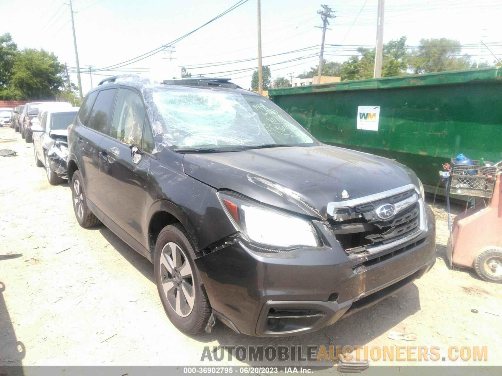 JF2SJAEC4JH560719 SUBARU FORESTER 2018