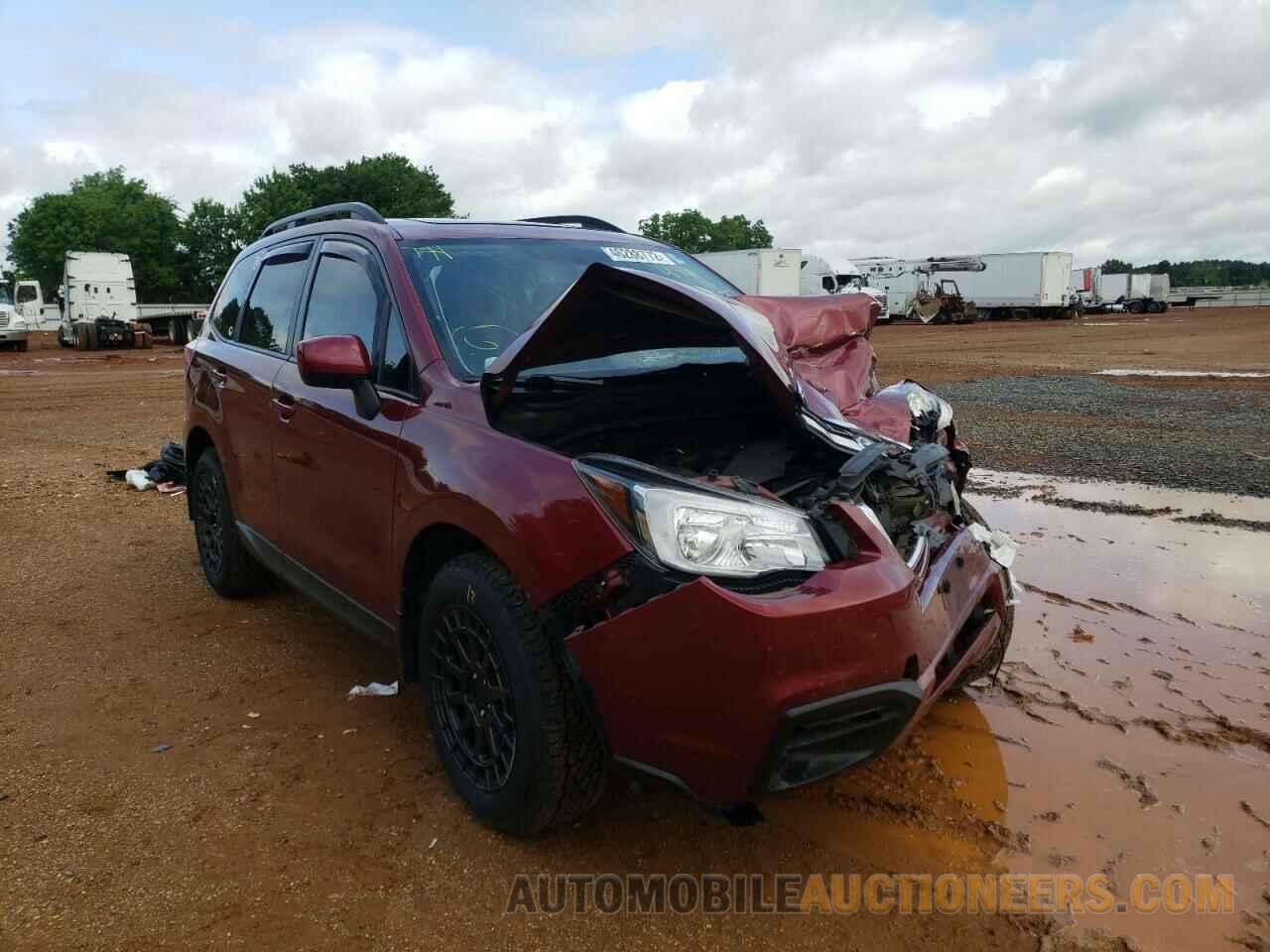 JF2SJAEC5JH524943 SUBARU FORESTER 2018