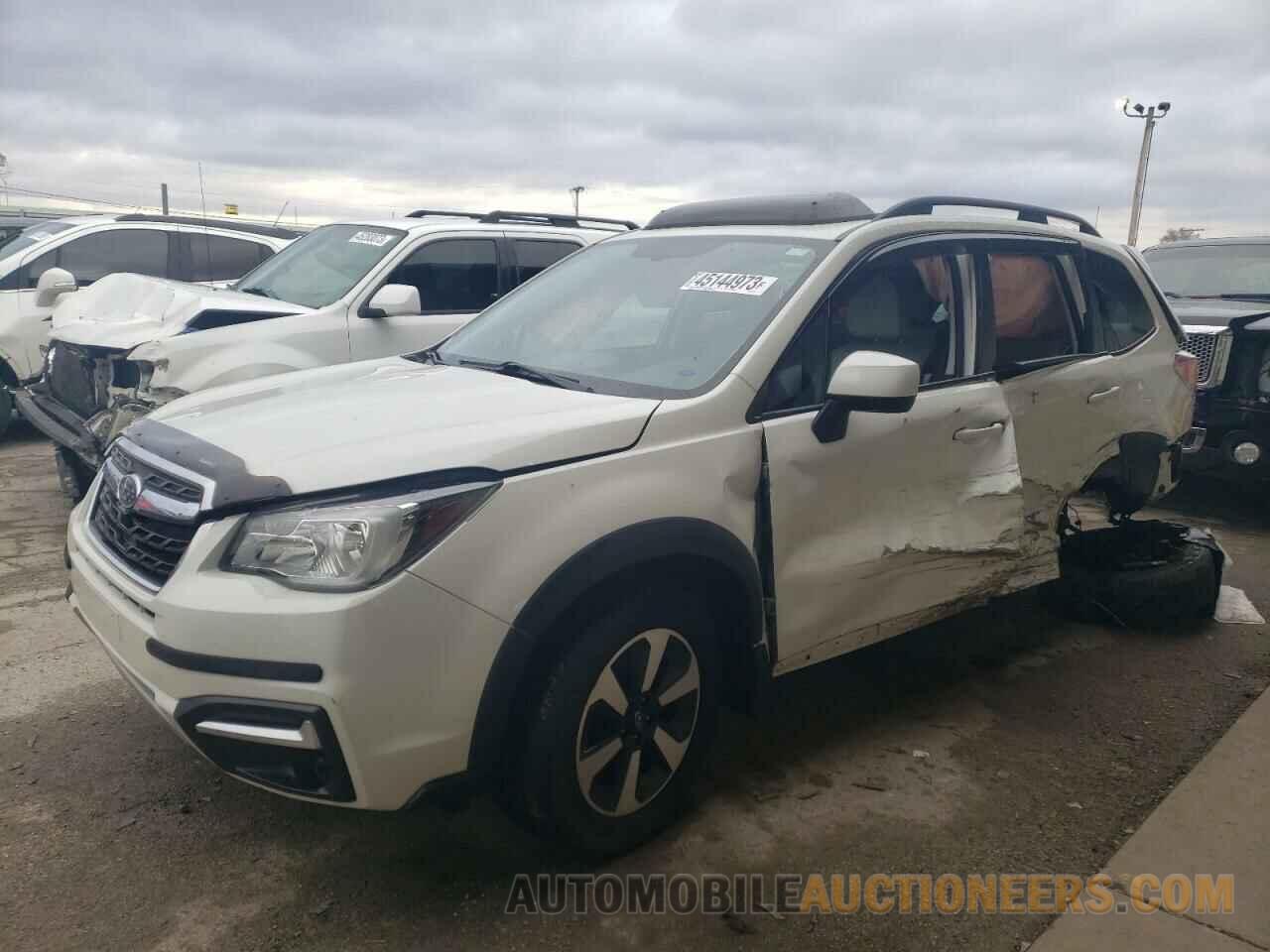 JF2SJAEC6JH435866 SUBARU FORESTER 2018