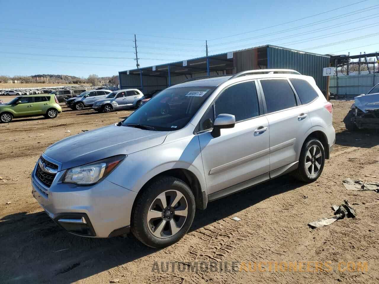 JF2SJAEC8HH437905 SUBARU FORESTER 2017