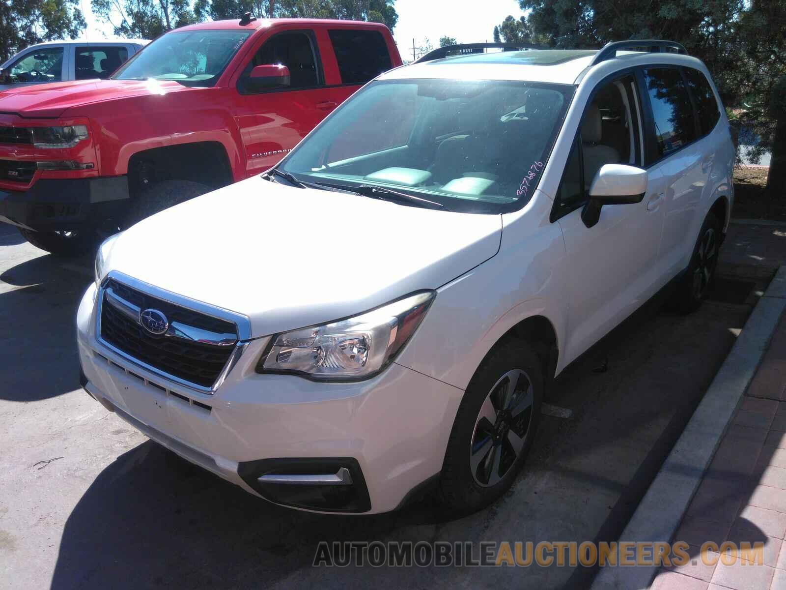 JF2SJAEC8HH530004 Subaru Forester 2017