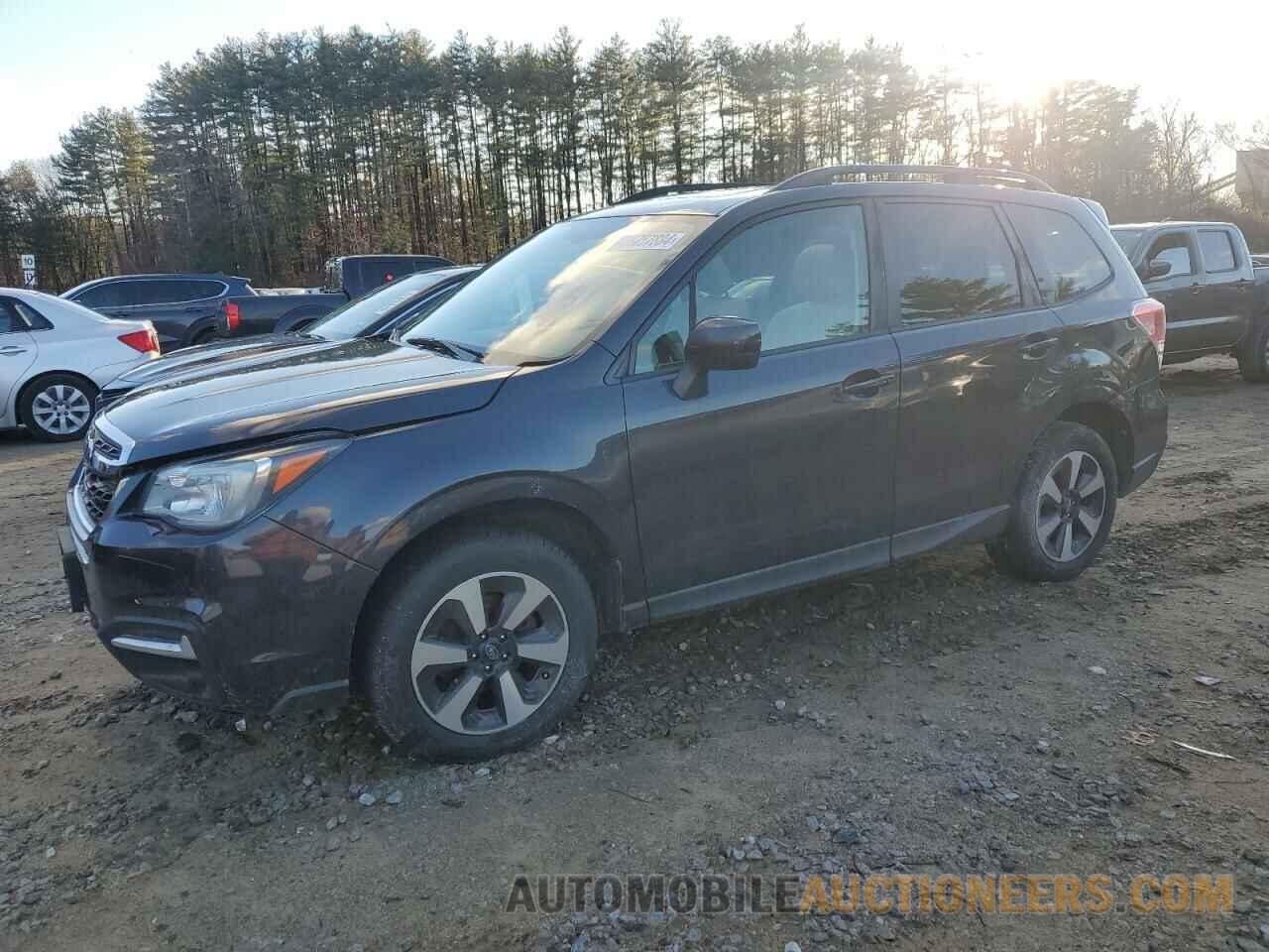 JF2SJAEC8HH596097 SUBARU FORESTER 2017