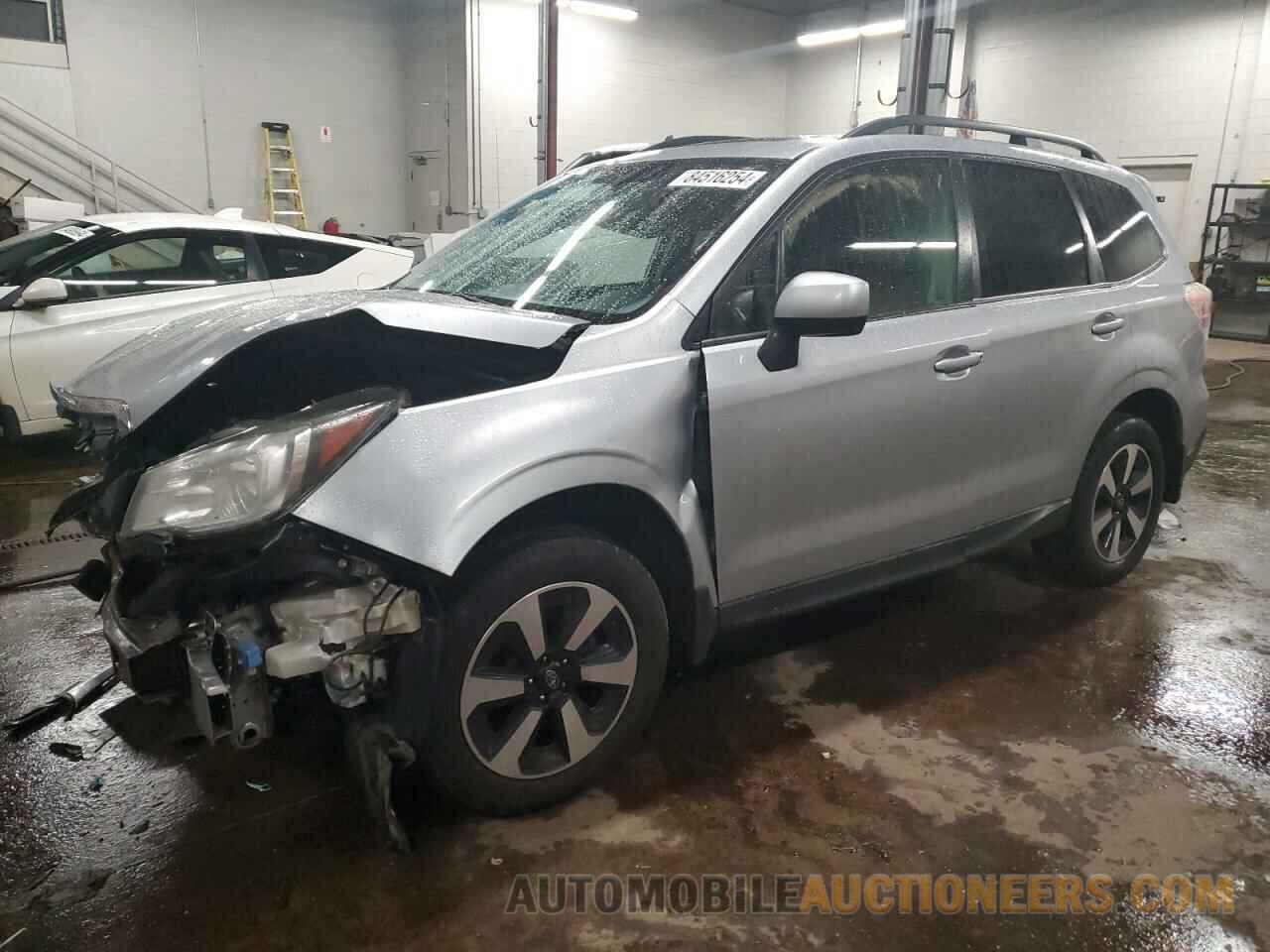 JF2SJAEC8JH478590 SUBARU FORESTER 2018