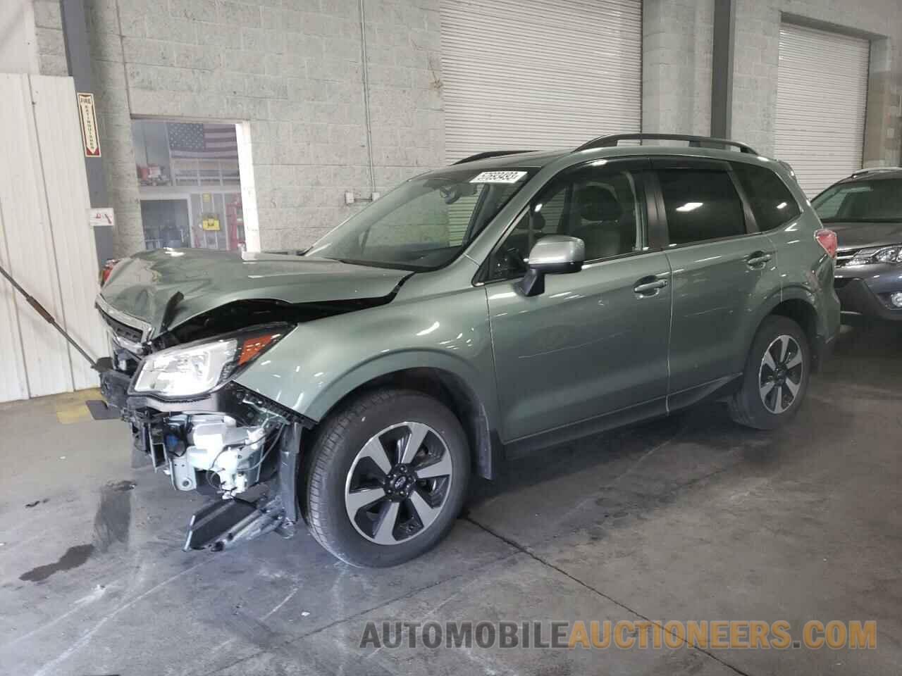 JF2SJAEC8JH507215 SUBARU FORESTER 2018