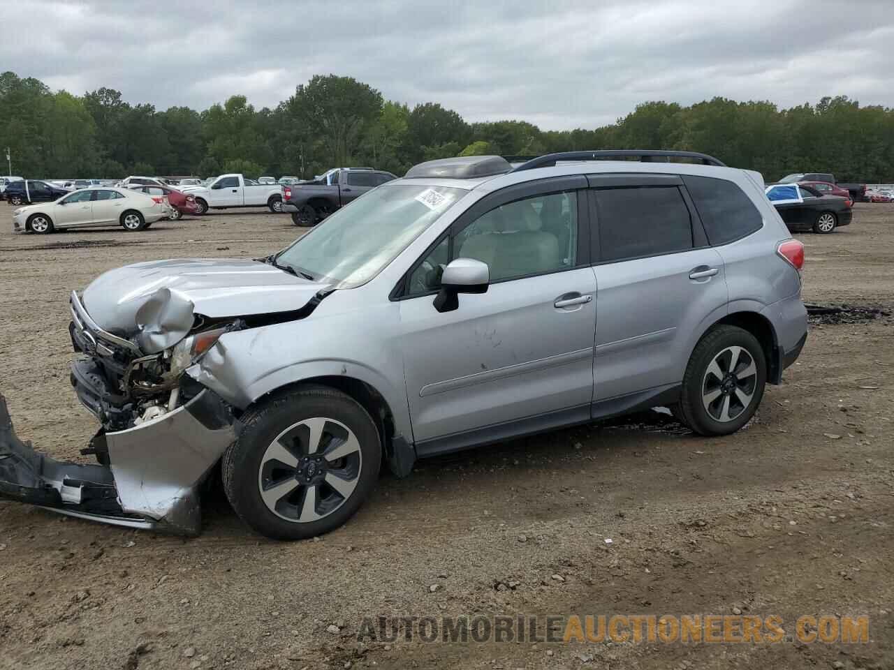 JF2SJAEC8JH513564 SUBARU FORESTER 2018