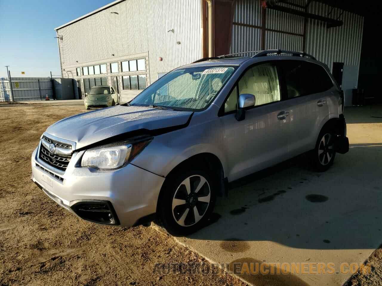 JF2SJAEC9HH412107 SUBARU FORESTER 2017