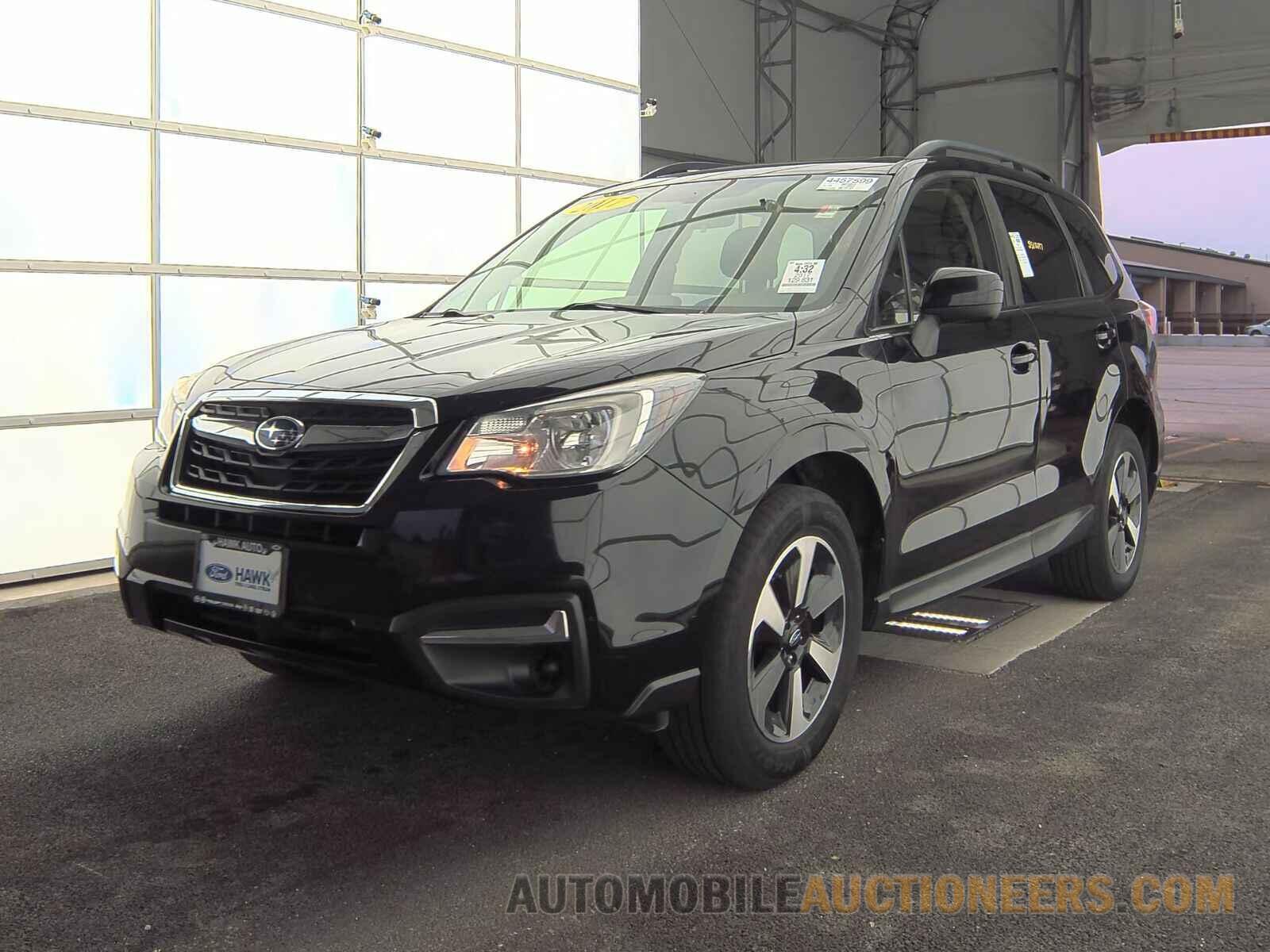 JF2SJAECXHH450137 Subaru Forester 2017