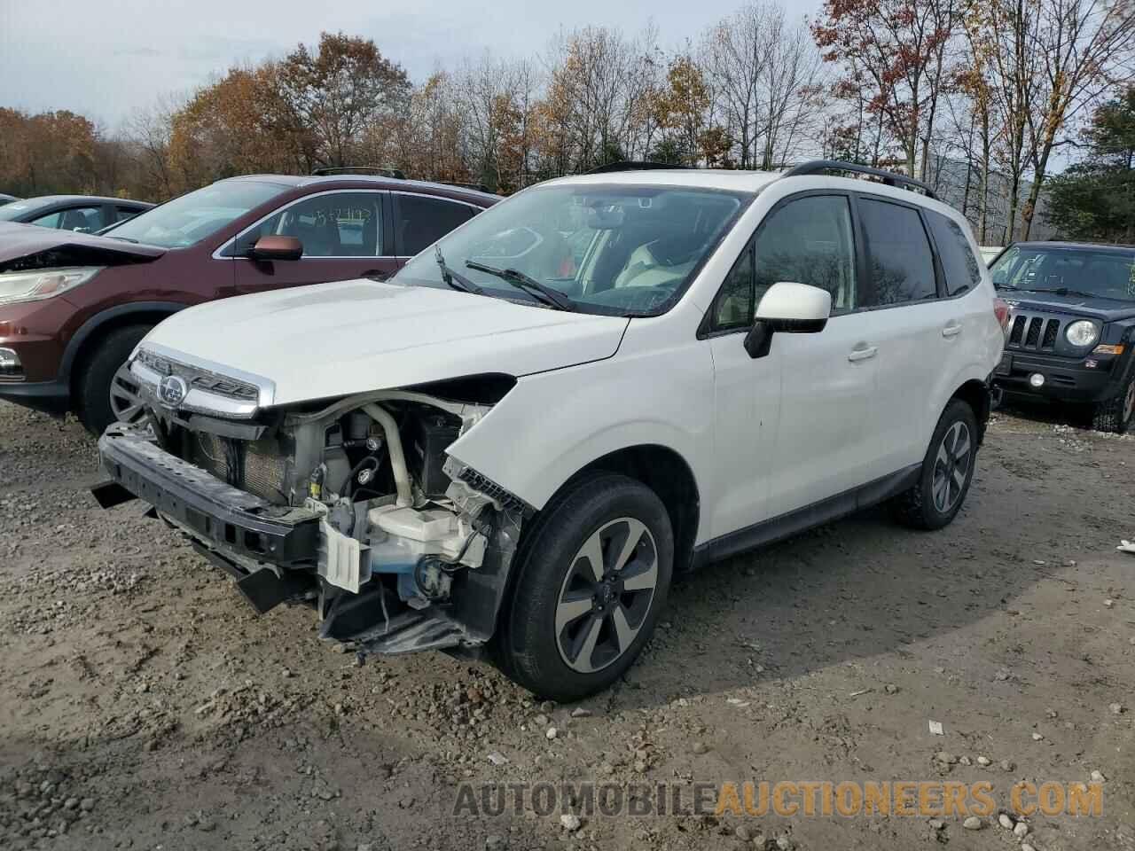 JF2SJAGC1JH548993 SUBARU FORESTER 2018