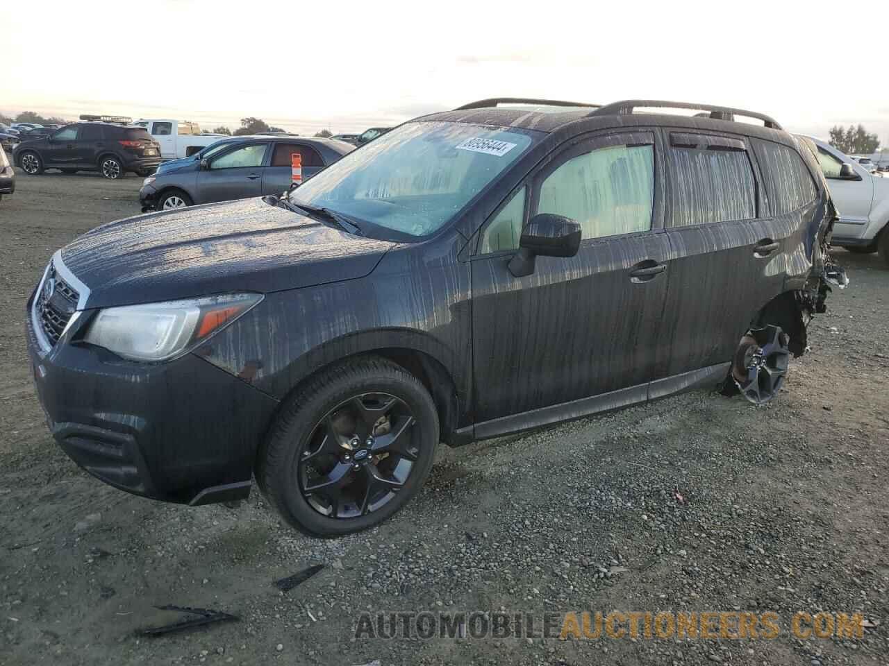 JF2SJAGC1JH553434 SUBARU FORESTER 2018