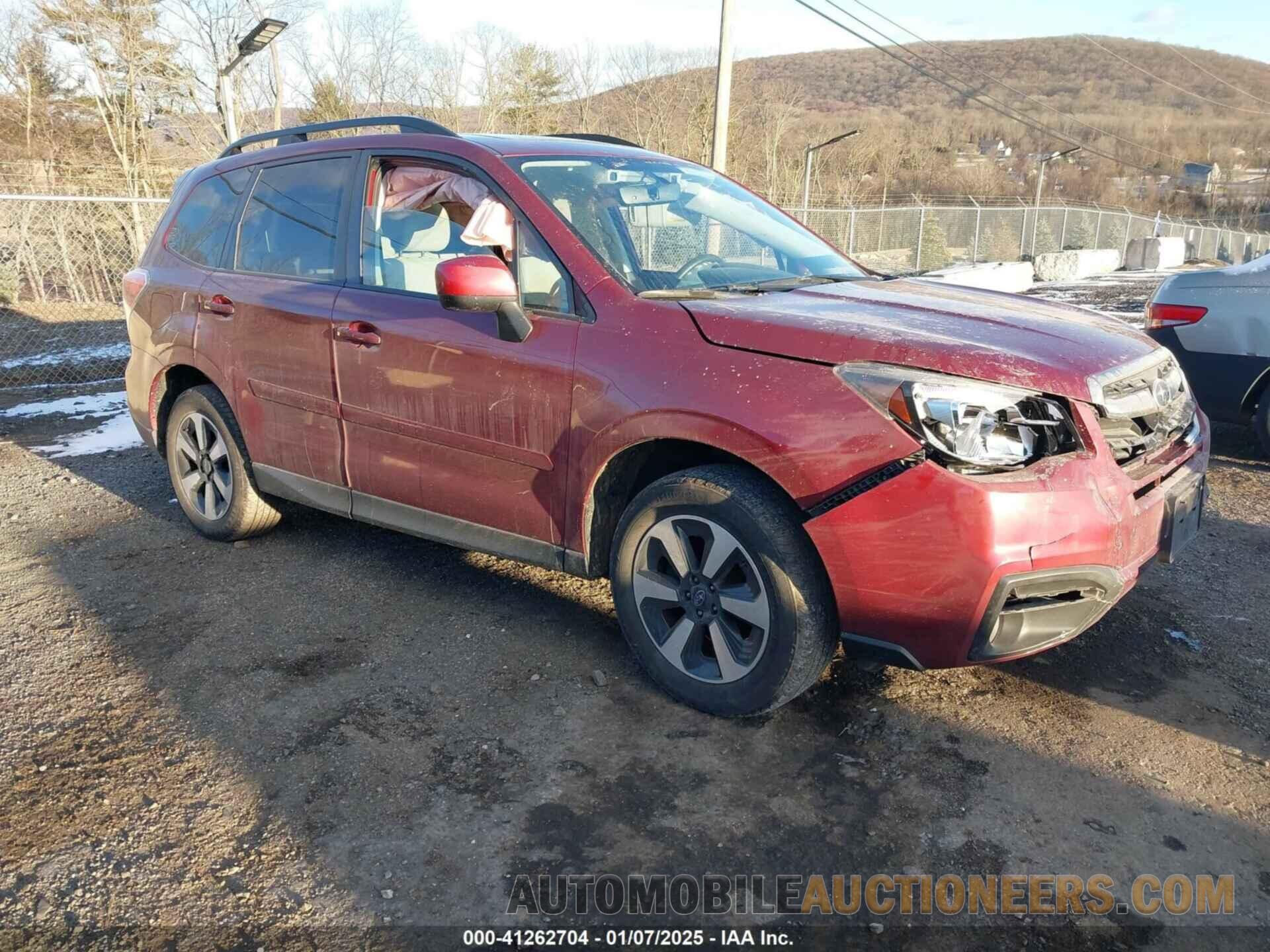 JF2SJAGC1JH592895 SUBARU FORESTER 2018