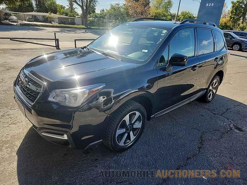 JF2SJAGC1JH605807 Subaru Forester 2018