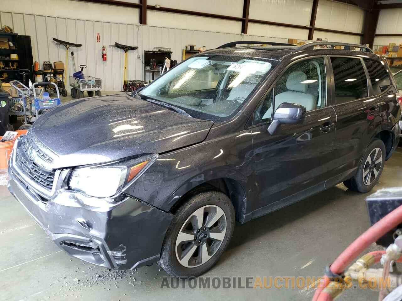 JF2SJAGC2JH564278 SUBARU FORESTER 2018