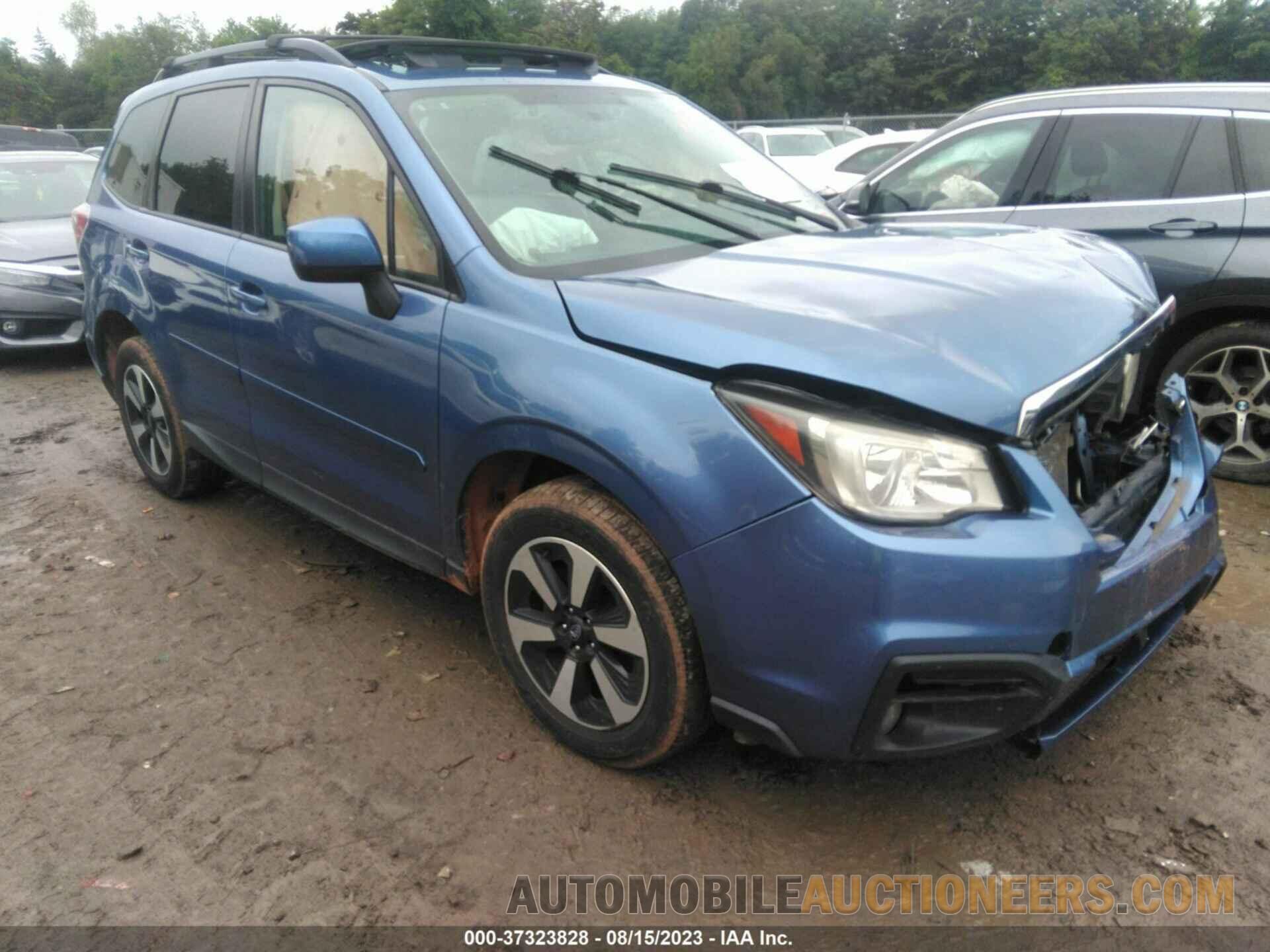 JF2SJAGC2JH597345 SUBARU FORESTER 2018