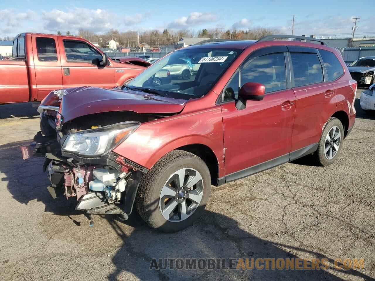 JF2SJAGC3HH592942 SUBARU FORESTER 2017