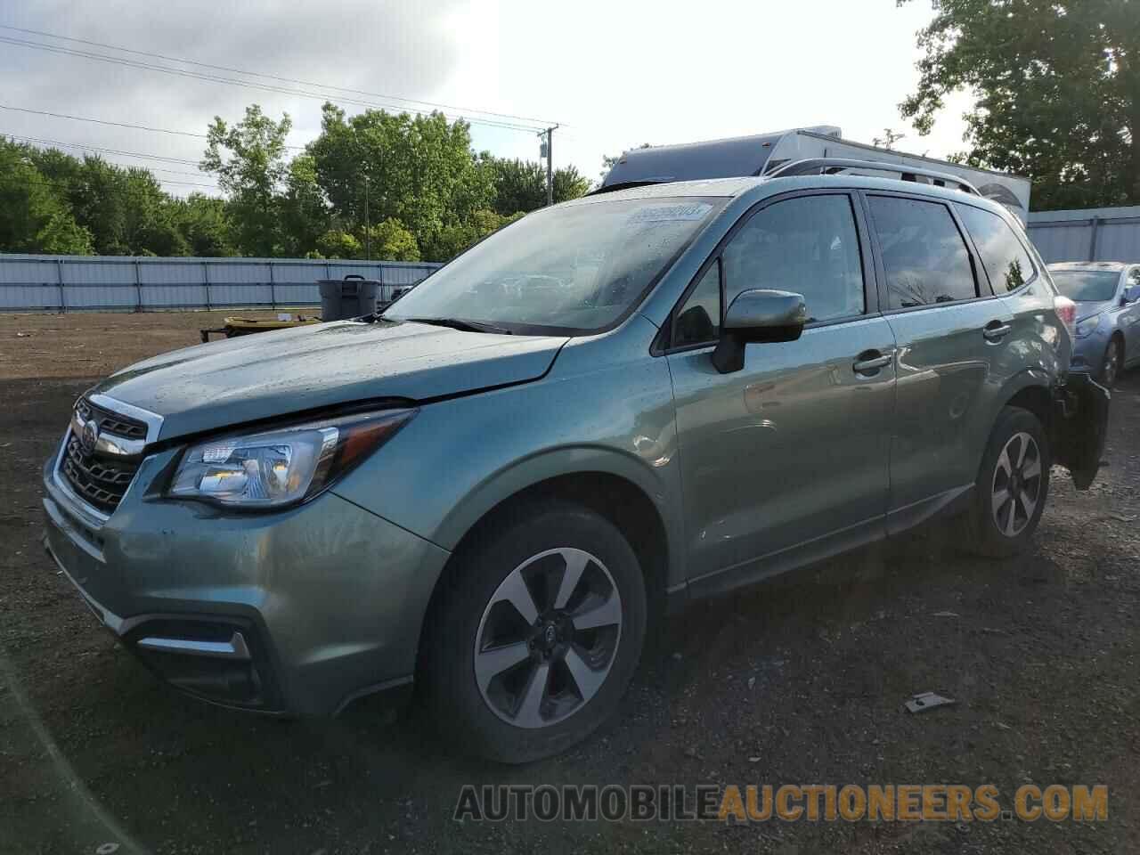 JF2SJAGC3JH493320 SUBARU FORESTER 2018