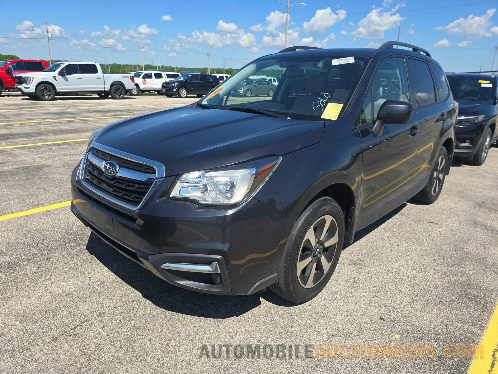 JF2SJAGC5JH528908 Subaru Forester 2018