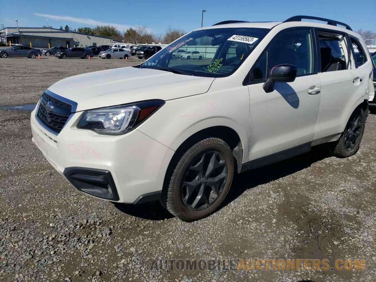 JF2SJAGC6JH521174 SUBARU FORESTER 2018