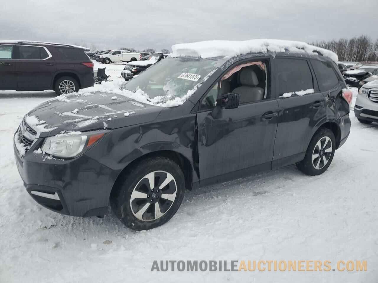 JF2SJAGC6JH581326 SUBARU FORESTER 2018