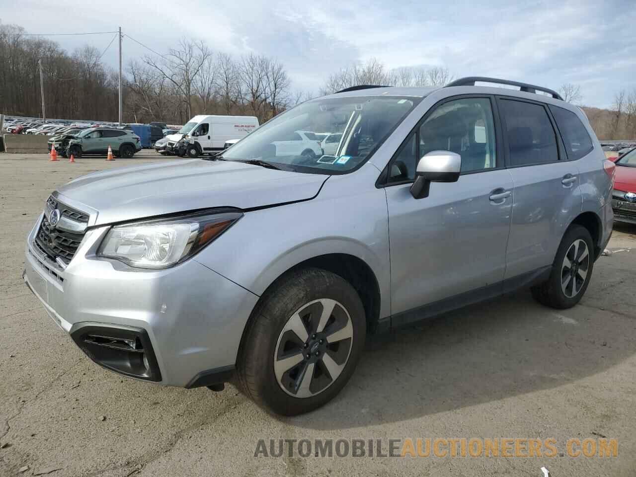 JF2SJAGC6JH588583 SUBARU FORESTER 2018