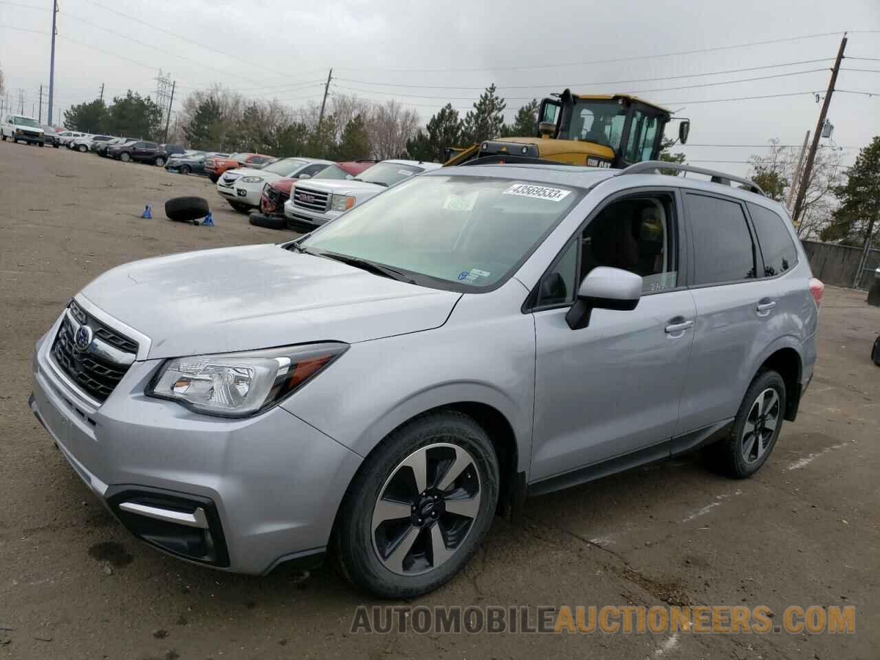 JF2SJAGC6JH590673 SUBARU FORESTER 2018