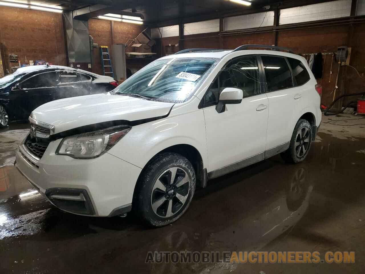 JF2SJAGC7HH521470 SUBARU FORESTER 2017