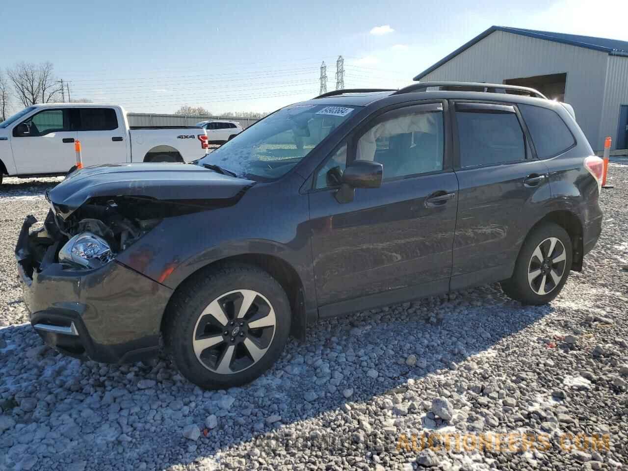 JF2SJAGC7JH526125 SUBARU FORESTER 2018