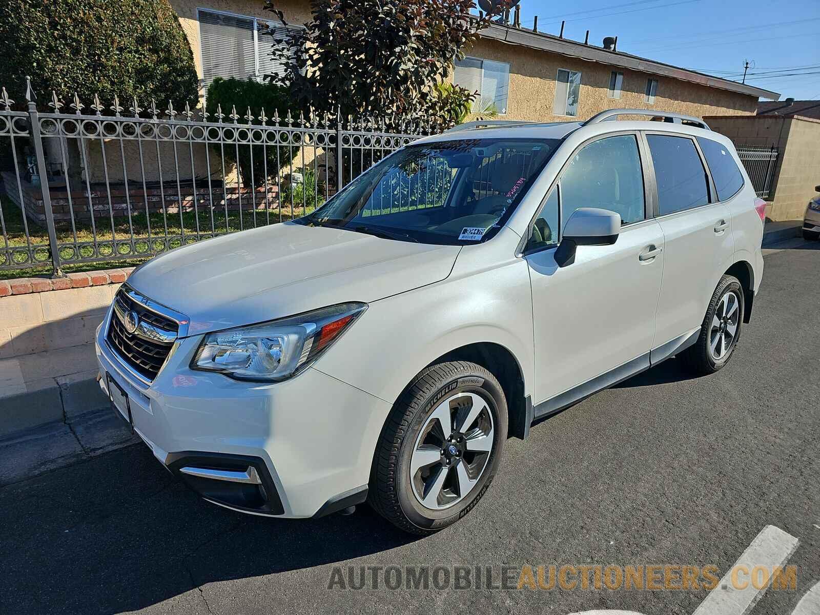 JF2SJAGC7JH552806 Subaru Forester 2018