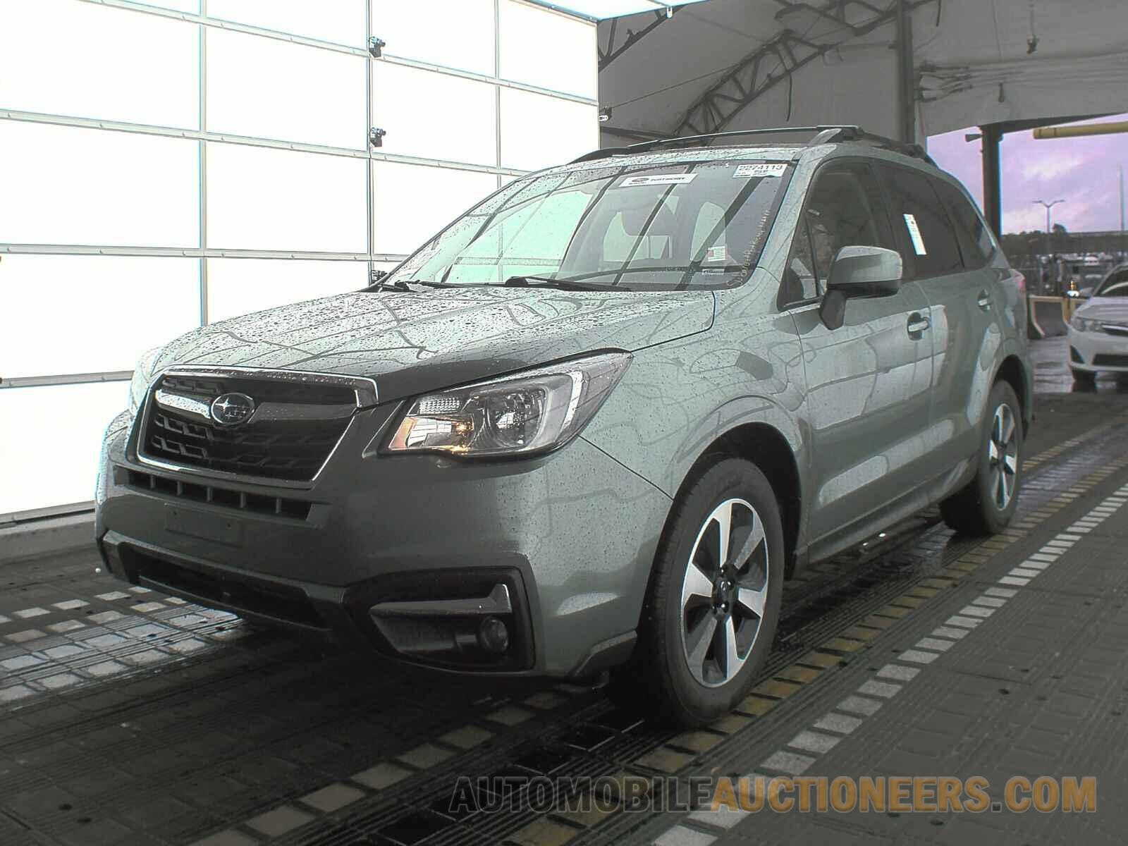 JF2SJAGC7JH597972 Subaru Forester 2018