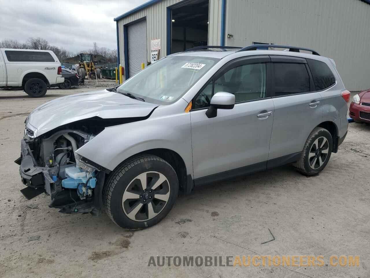 JF2SJAGC8JH454786 SUBARU FORESTER 2018