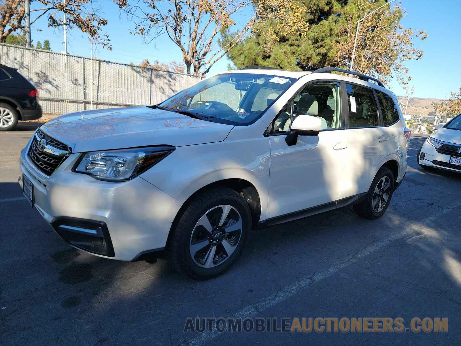 JF2SJAGC8JH585071 Subaru Forester 2018