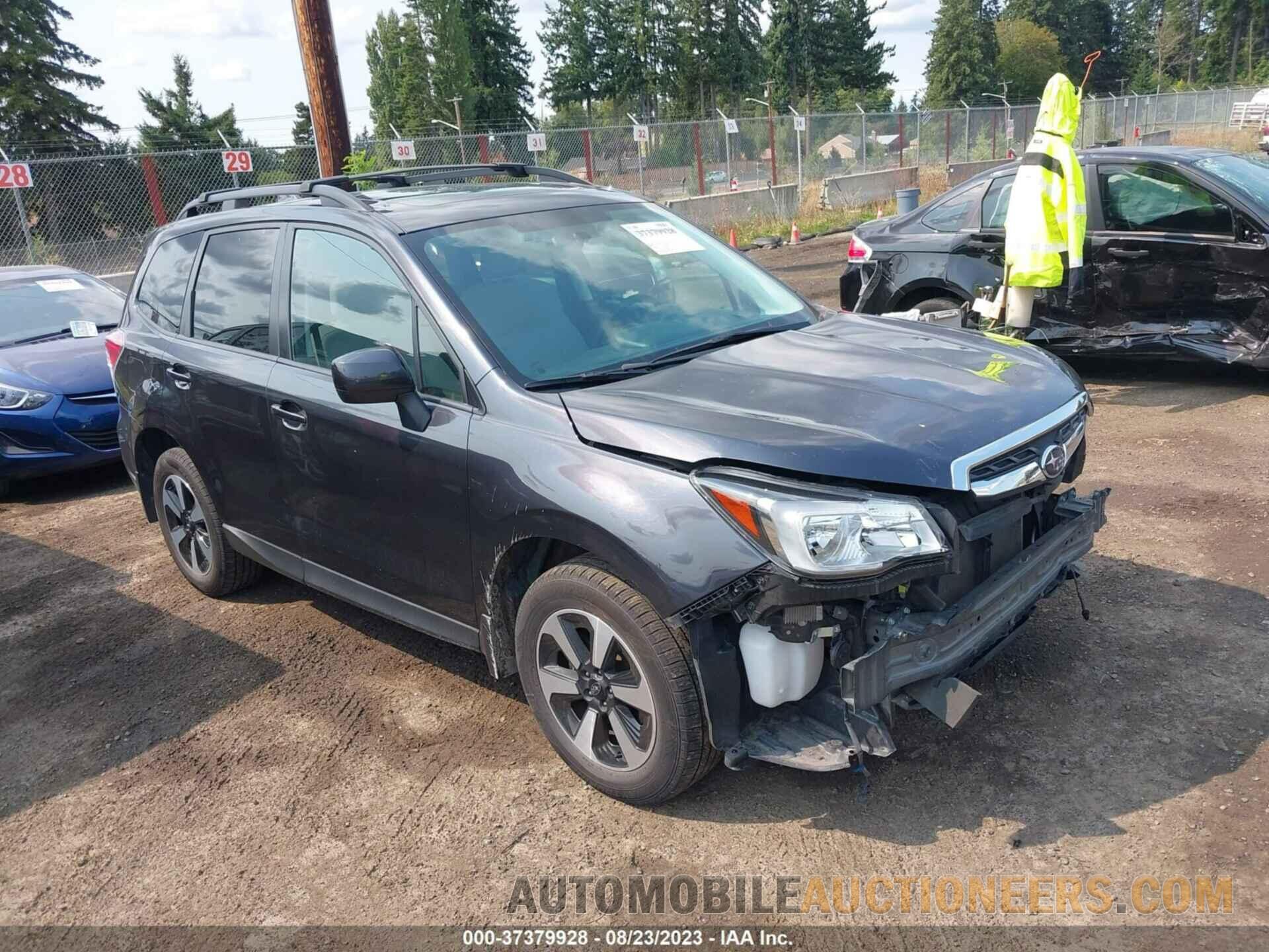 JF2SJAGC9JH479888 SUBARU FORESTER 2018