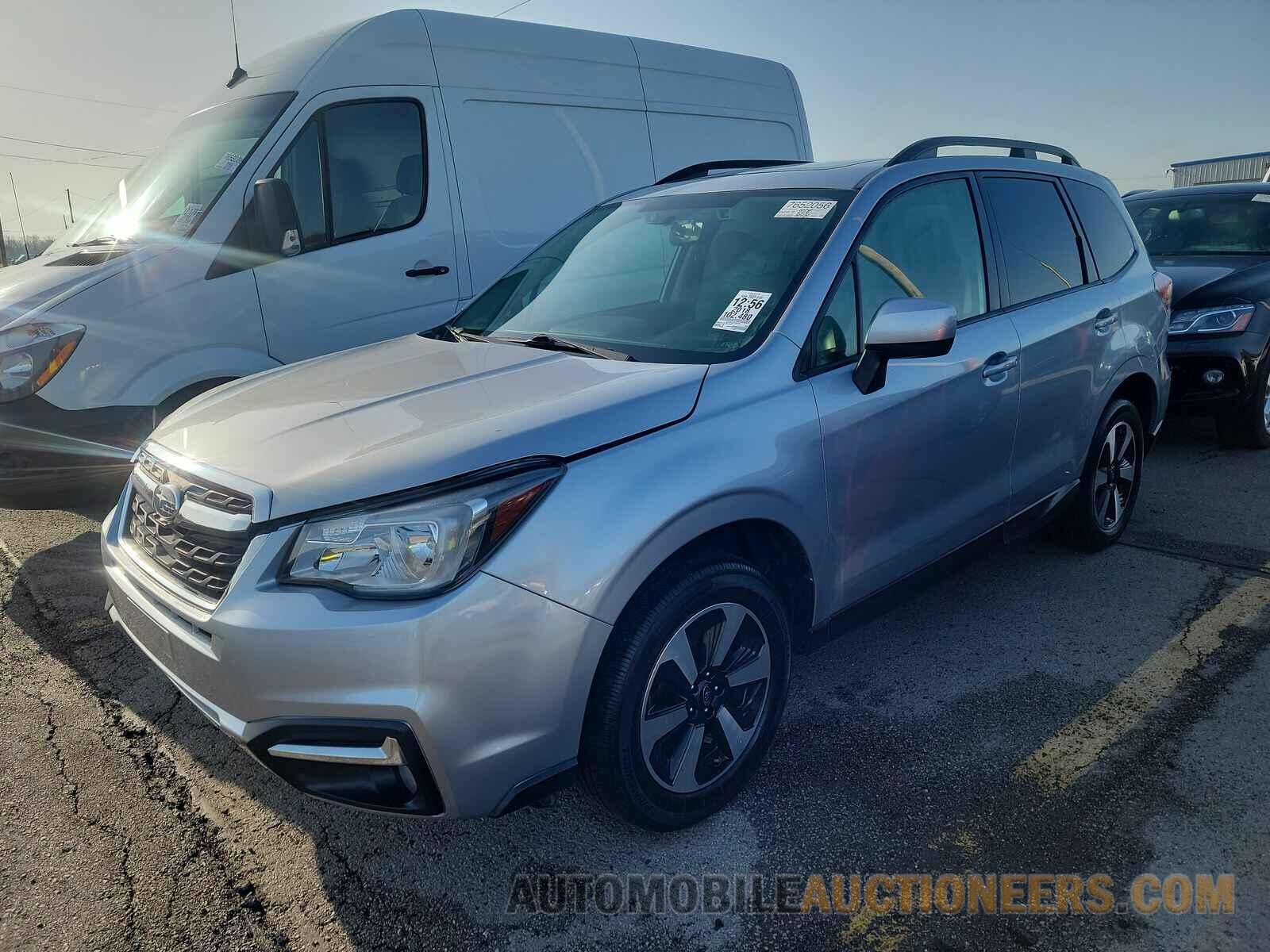 JF2SJAGC9JH564293 Subaru Forester 2018