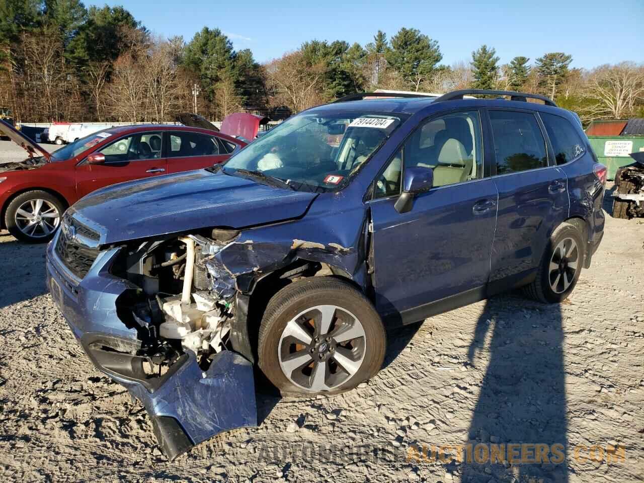 JF2SJARC0HH811403 SUBARU FORESTER 2017