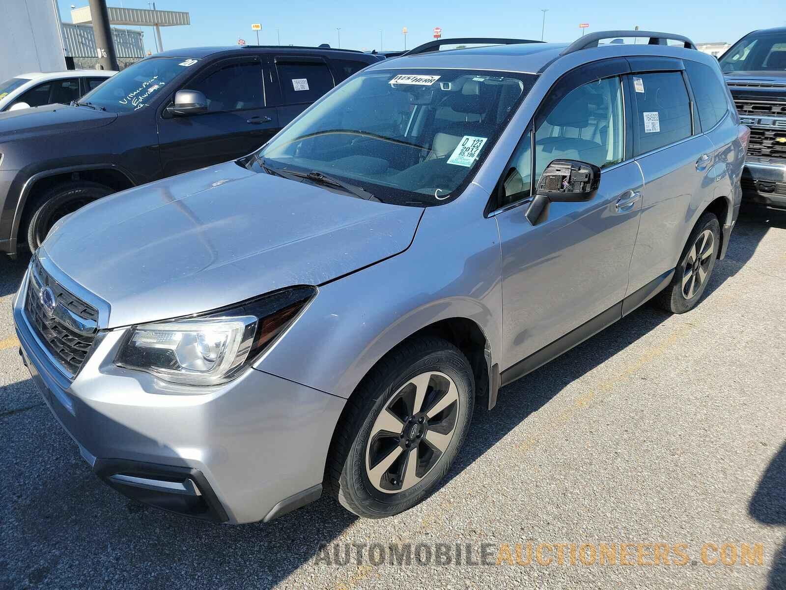 JF2SJARC4HH535307 Subaru Forester 2017