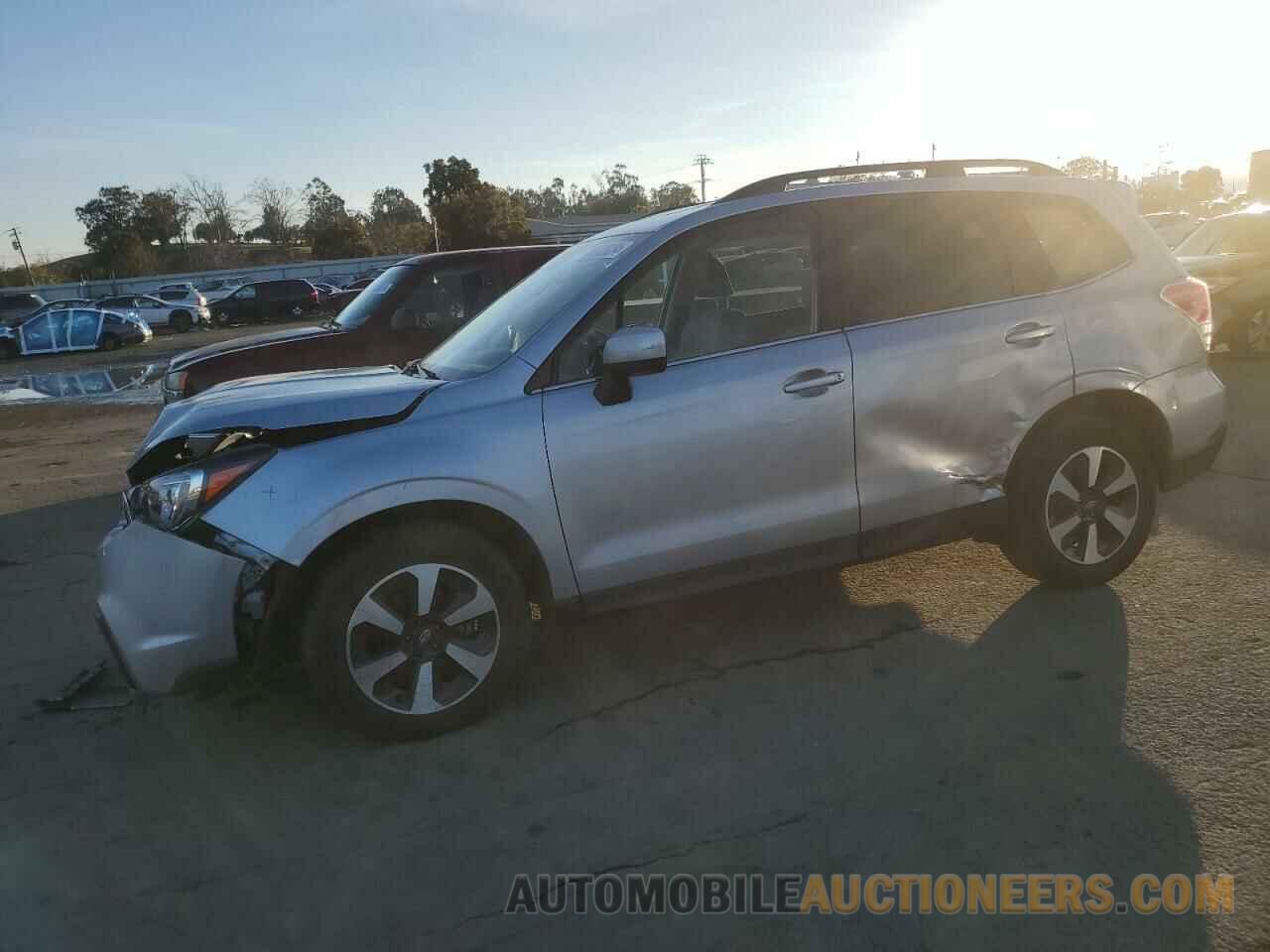 JF2SJARC4JH456452 SUBARU FORESTER 2018