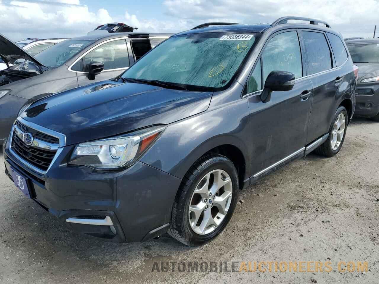 JF2SJAWC0JH615536 SUBARU FORESTER 2018