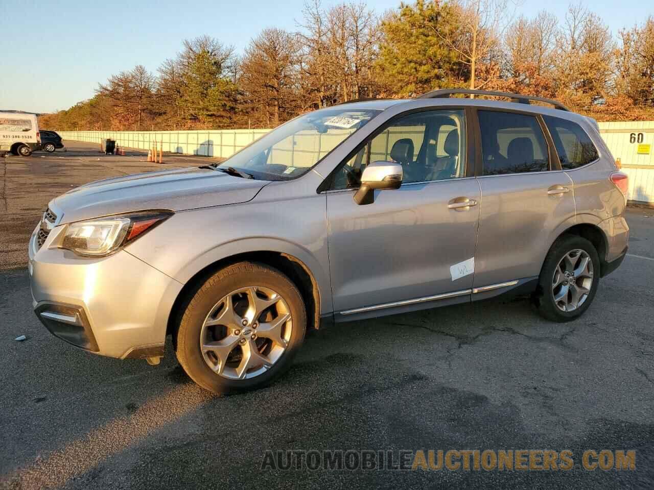 JF2SJAWC1HH445715 SUBARU FORESTER 2017