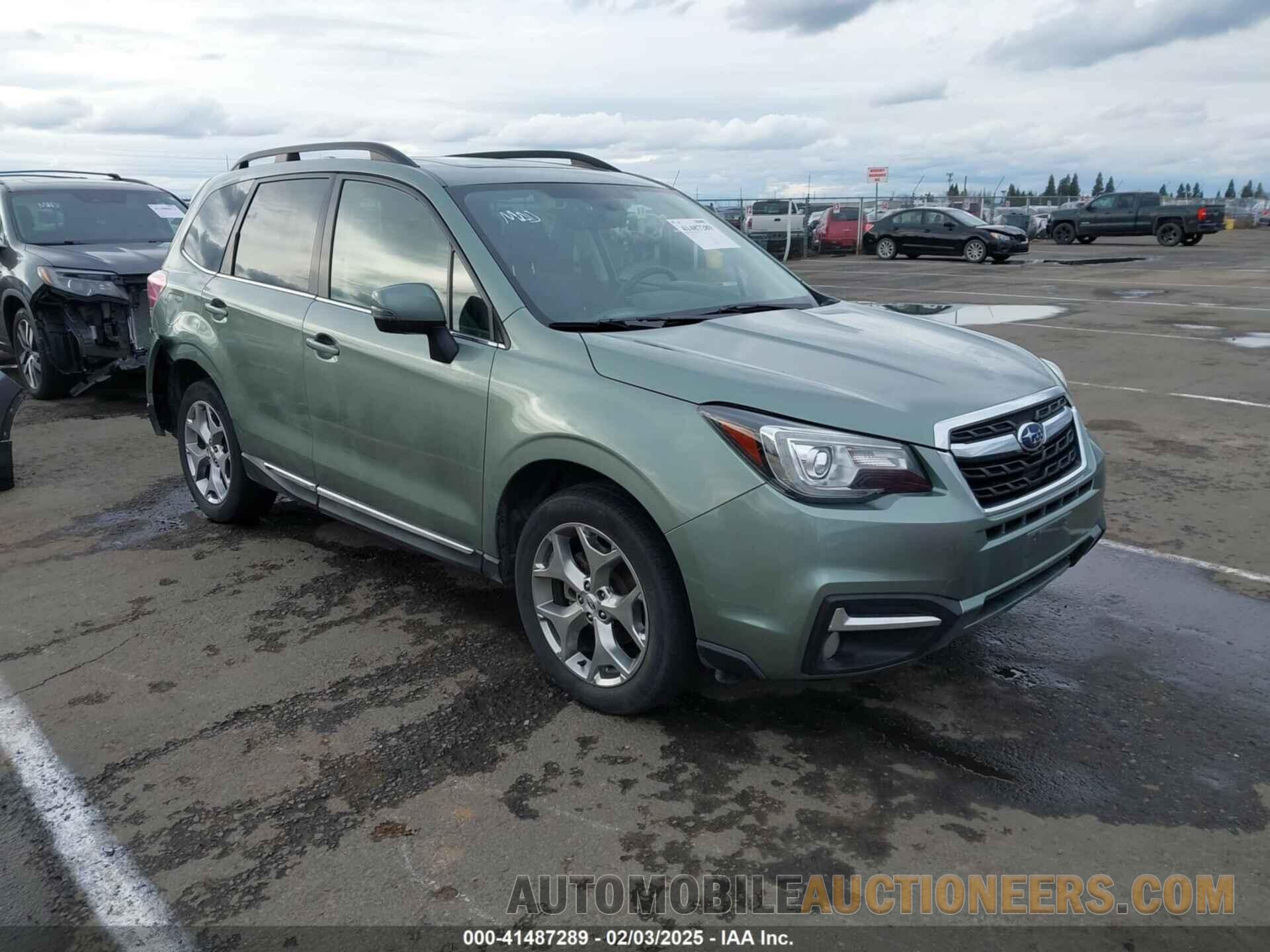 JF2SJAWC1HH593525 SUBARU FORESTER 2017