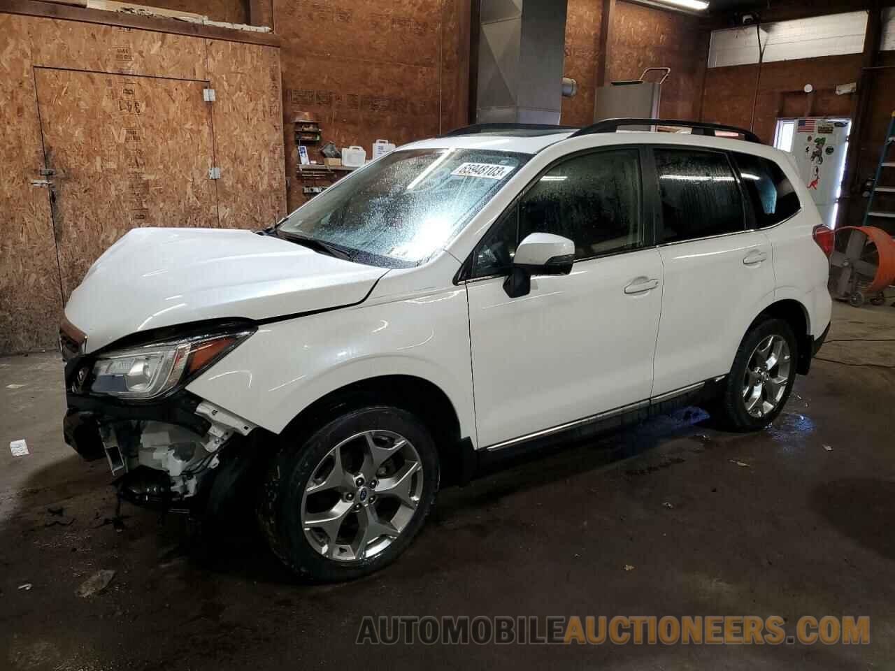 JF2SJAWC2JH445857 SUBARU FORESTER 2018