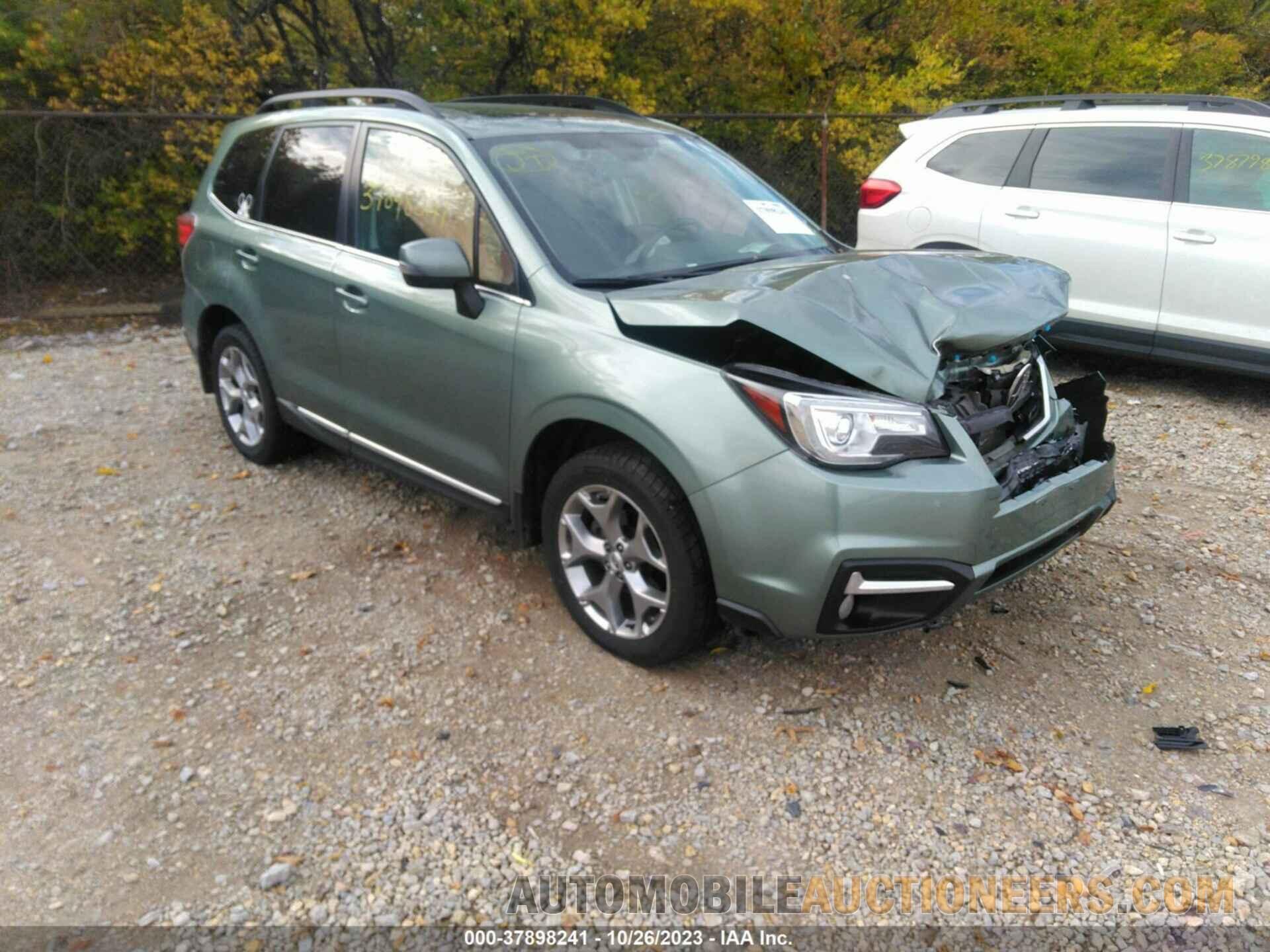 JF2SJAWC2JH465297 SUBARU FORESTER 2018