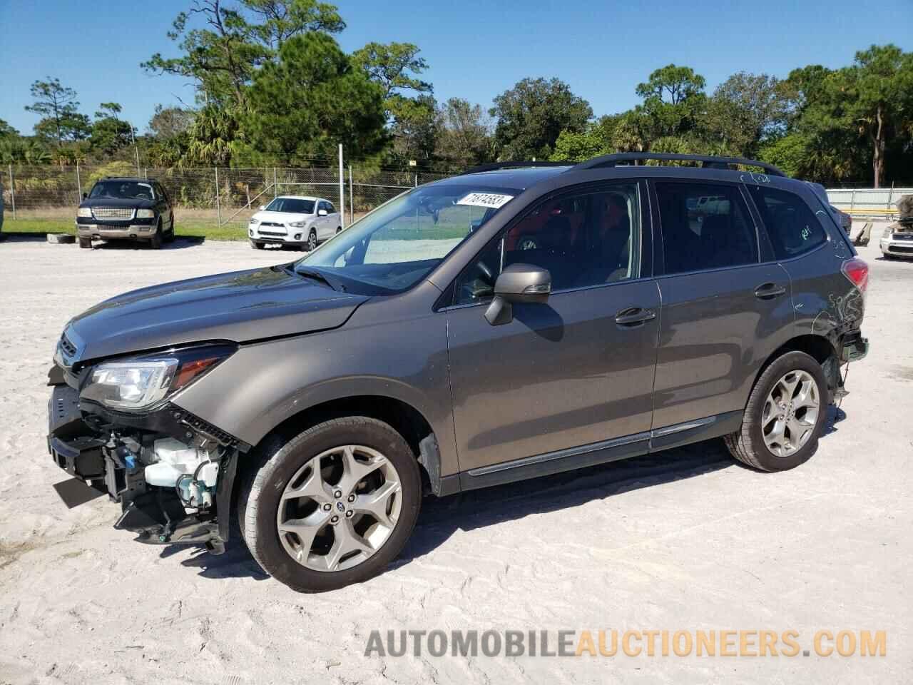 JF2SJAWC3JH404699 SUBARU FORESTER 2018