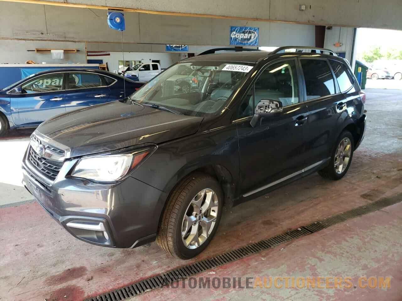 JF2SJAWC3JH569300 SUBARU FORESTER 2018