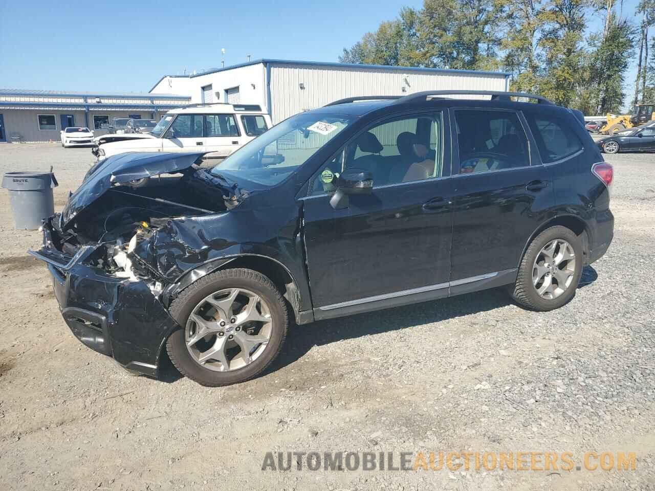 JF2SJAWC6JH514176 SUBARU FORESTER 2018