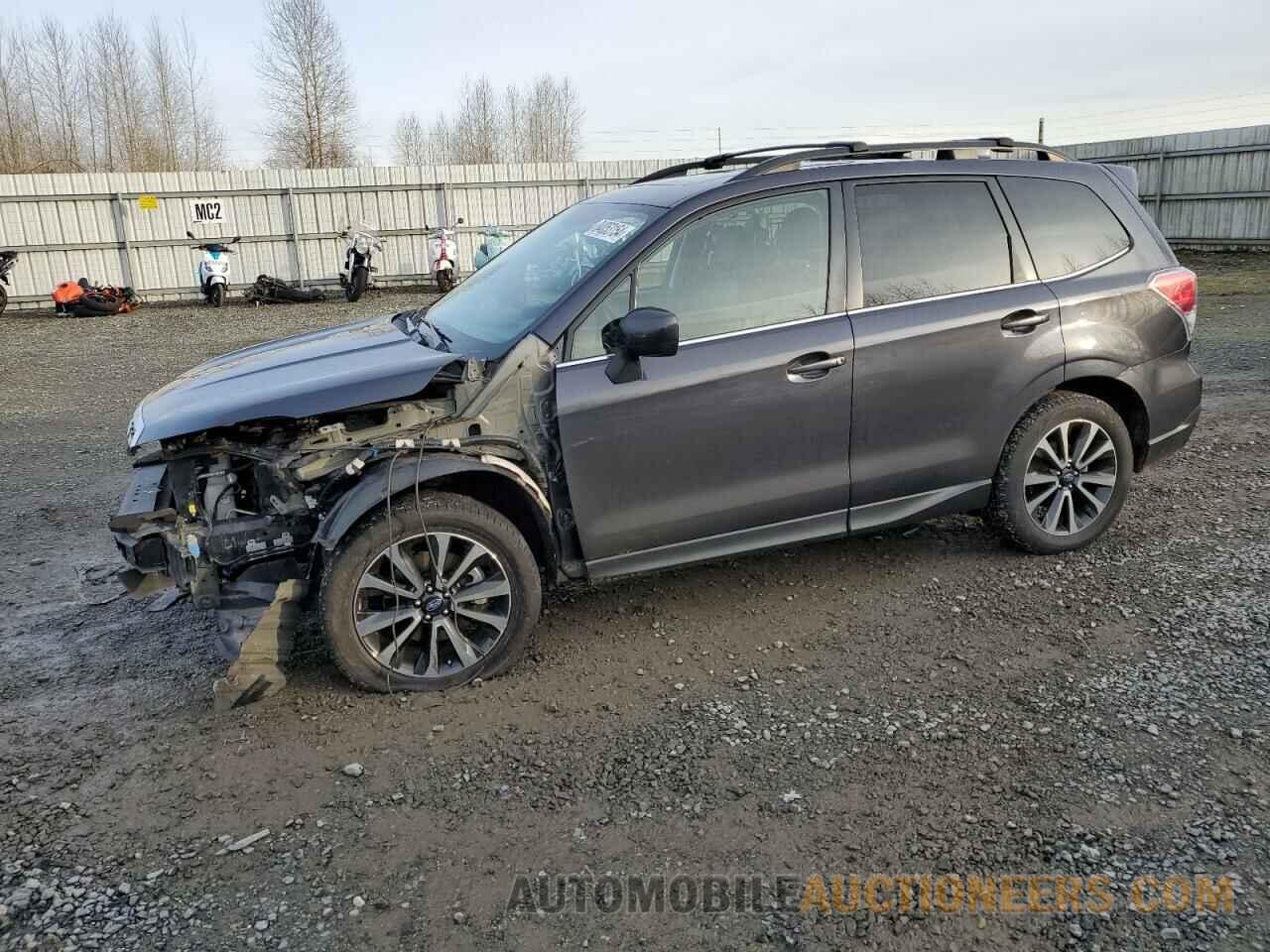 JF2SJGEC0HH487586 SUBARU FORESTER 2017