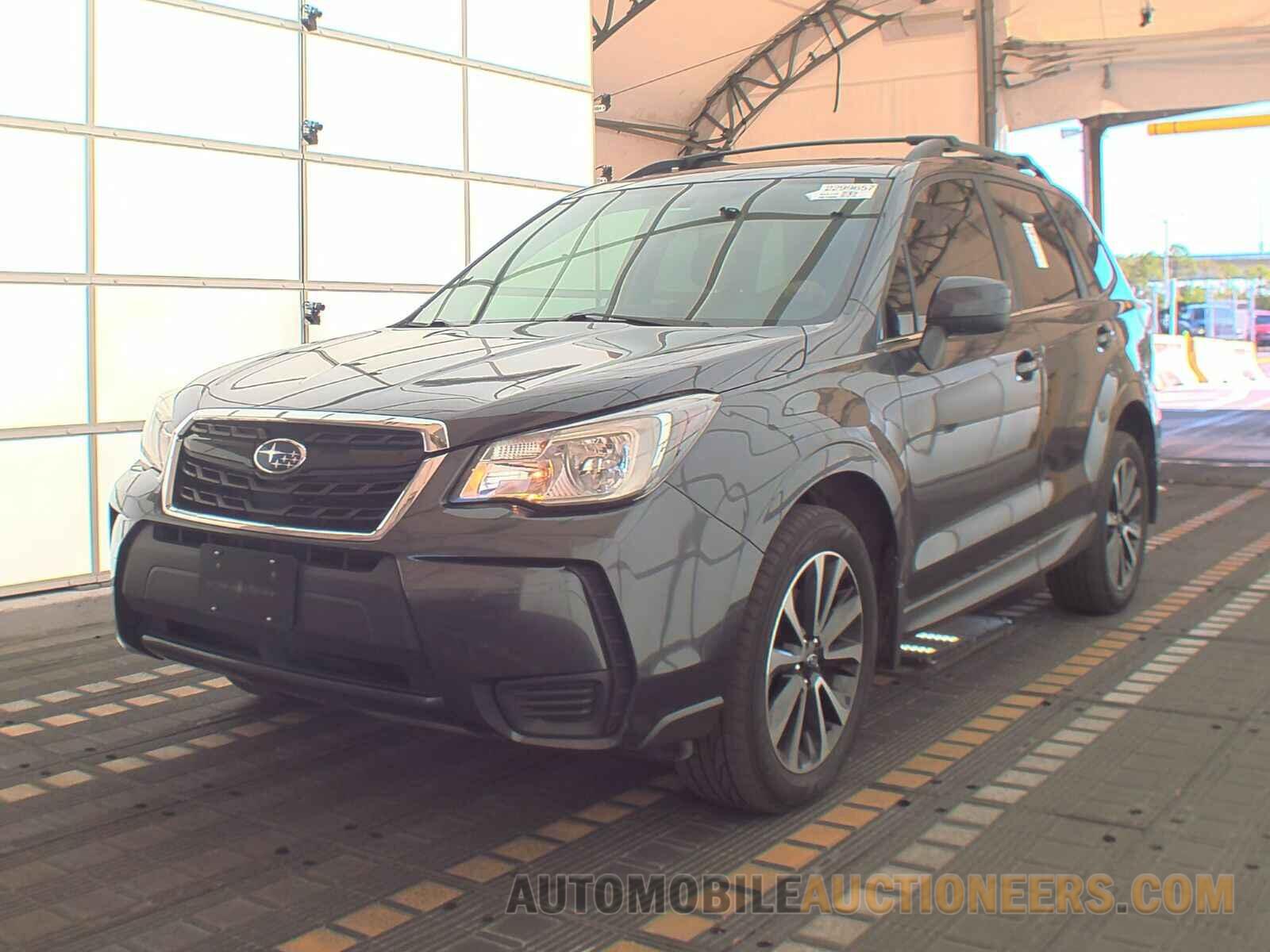 JF2SJGEC1HH474443 Subaru Forester 2017