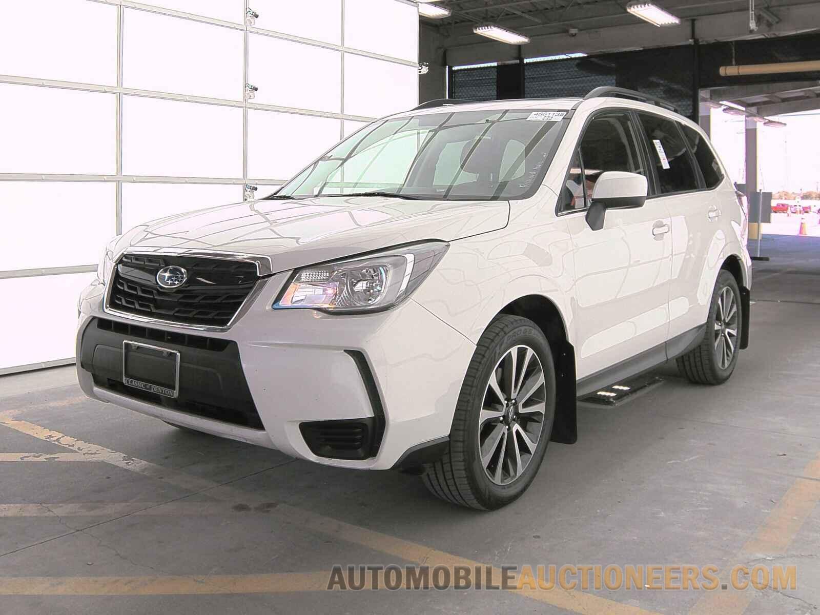 JF2SJGEC1HH593268 Subaru Forester 2017