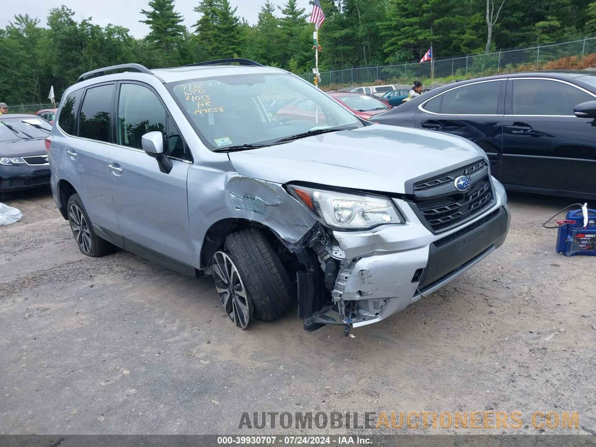 JF2SJGEC5HH574013 SUBARU FORESTER 2017