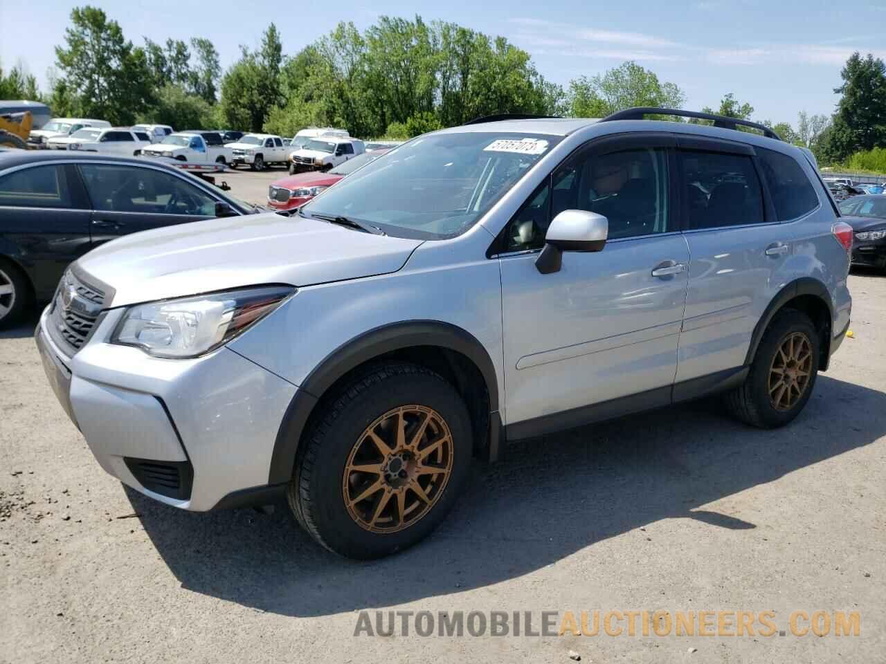 JF2SJGEC5JH494040 SUBARU FORESTER 2018