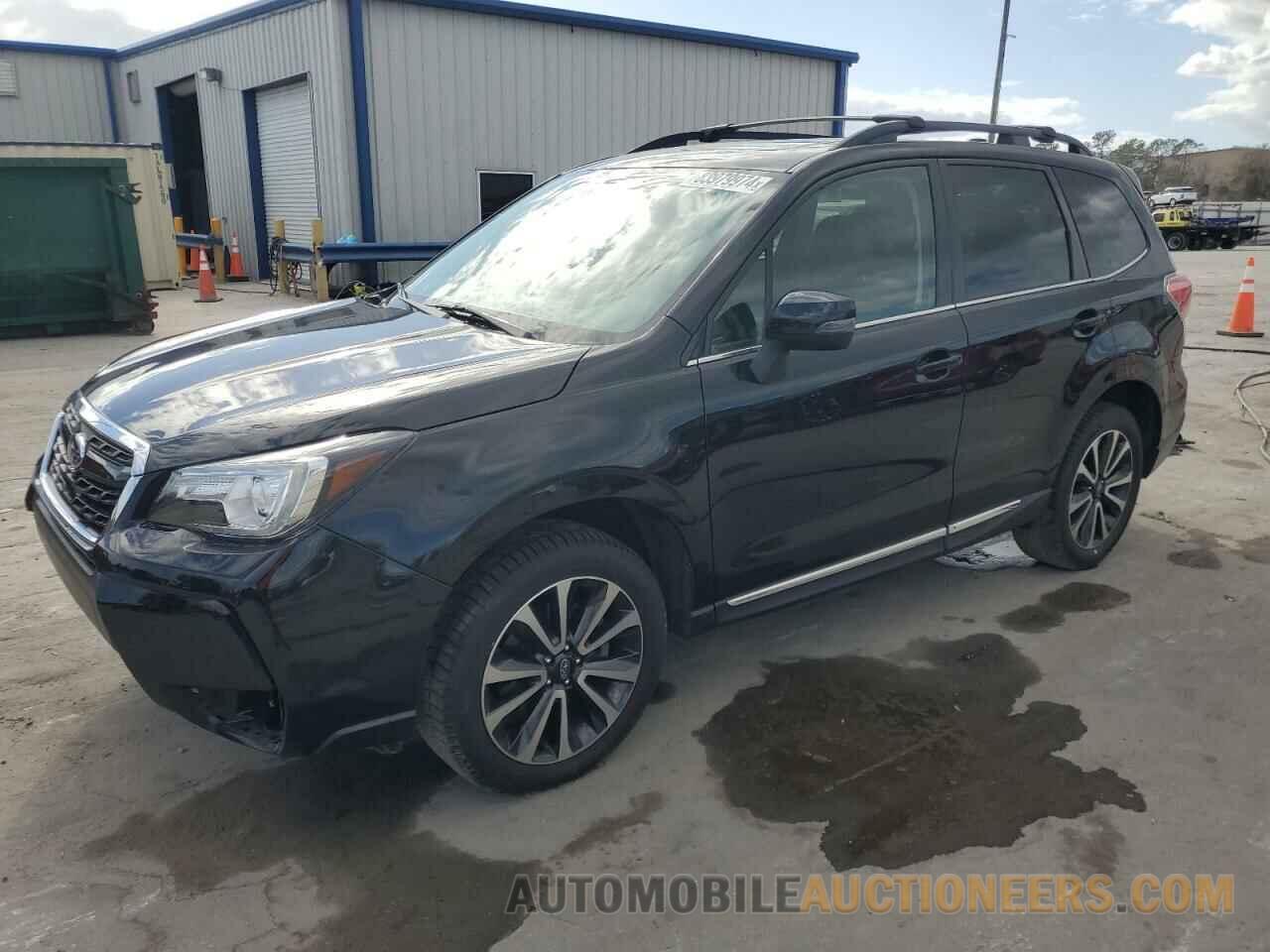 JF2SJGTC7HH418588 SUBARU FORESTER 2017