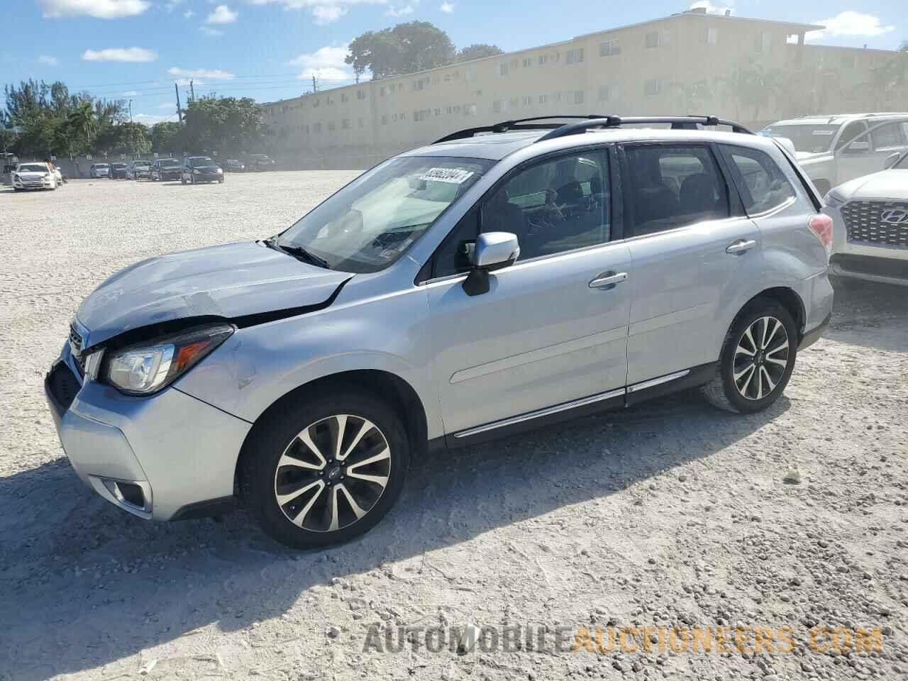 JF2SJGWC2HH503110 SUBARU FORESTER 2017